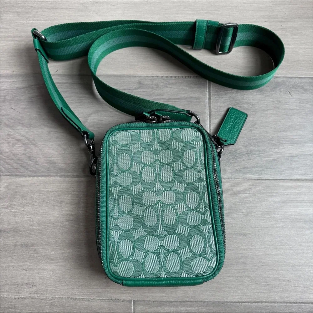 Coach Stanton Crossbody Bag - Picture 7 of 8